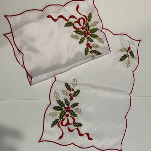 Set of‎ 2 Christmas Silk Embroider Placemat.
